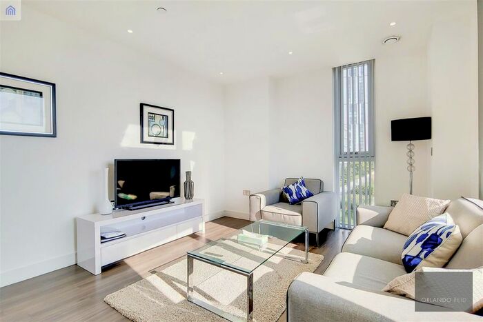 1 Bedroom Flat To Rent In Hebden Place, London, SW8