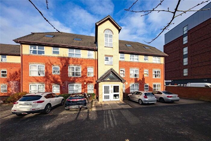 2 Bedroom Apartment To Rent In Charles Place, Kings Road, Reading, Berkshire, RG1