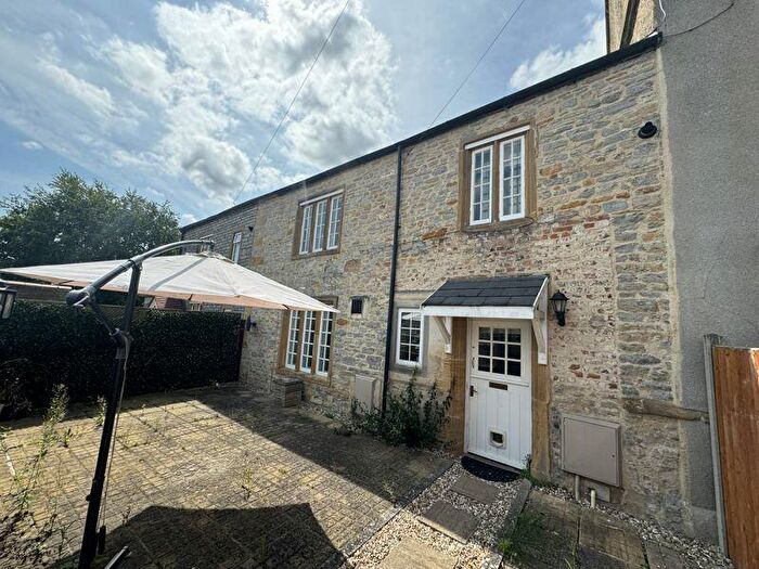 3 Bedroom Terraced House For Sale In Almshouse Lane, Yeovil, BA22