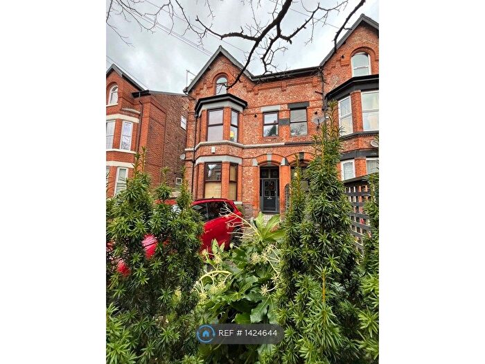 1 Bedroom Flat To Rent In Clyde Road, West Didsbury, M20
