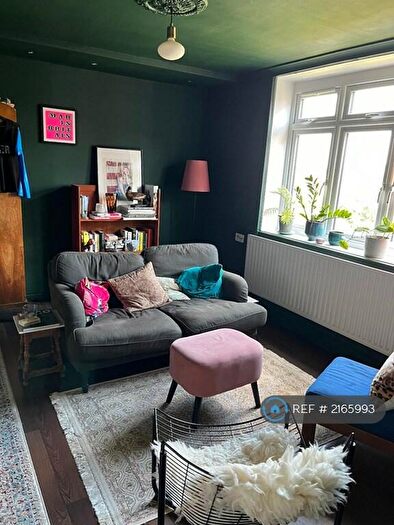 1 Bedroom Flat To Rent In Banister House, London, E9