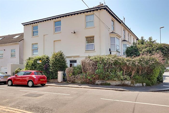 1 Bedroom Flat For Sale In Teville Road, Worthing Central, Worthing, BN11