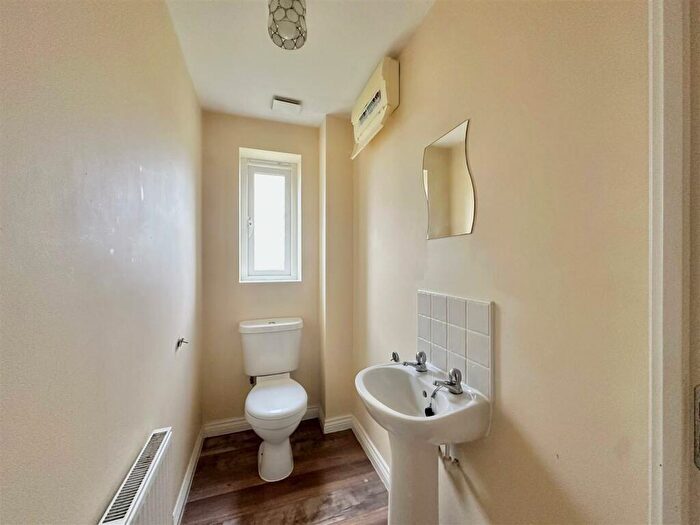 4 Bedroom Detached House For Sale In Plymstock, Plymouth, PL9
