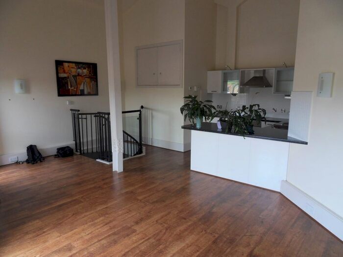 2 Bedroom Flat To Rent In Sprinkwell Mill, Bradford Road, Dewsbury, WF13