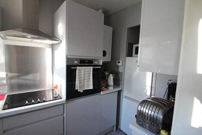 2 Bedroom End Of Terrace House For Sale In Germander Place, Conniburrow, Milton Keynes, Buckinghamshire, MK14