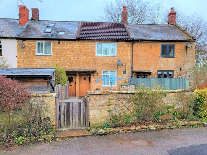 2 Bedroom Cottage To Rent In East Stoke, Stoke-Sub-Hamdon, TA14