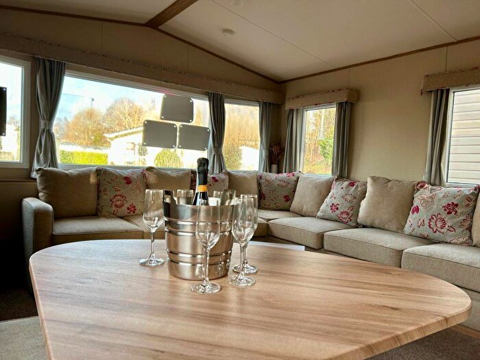 3 Bedroom Park Home For Sale In Yorkshire Dales Country And Leisure Park, DL8