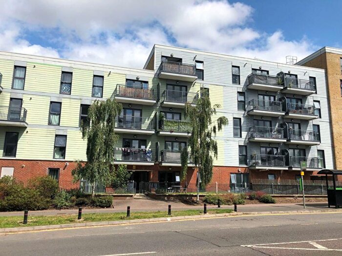 1 Bedroom Flat For Sale In Brockwell Place, Dunstable, LU6