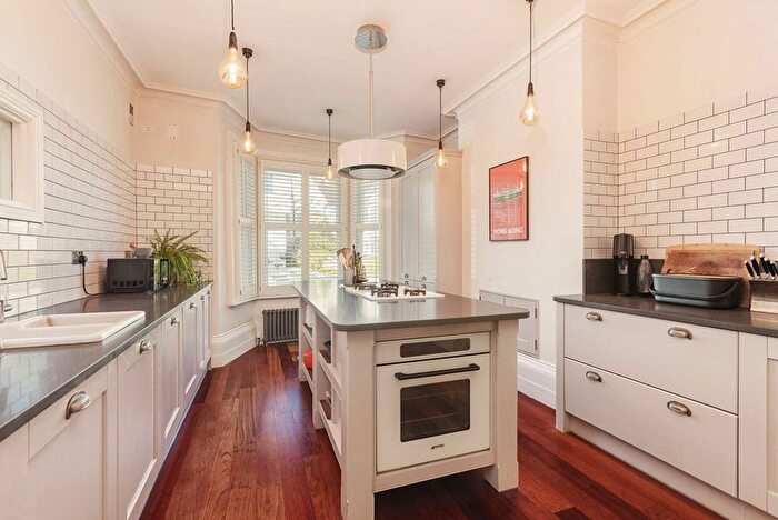 3 Bedroom Terraced House To Rent In Hitchen Hatch Lane, Sevenoaks, TN13