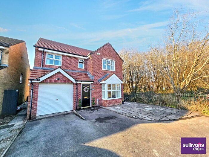 4 Bedroom Detached House For Sale In Coed Fedwen, Birchgrove, Swansea, SA7