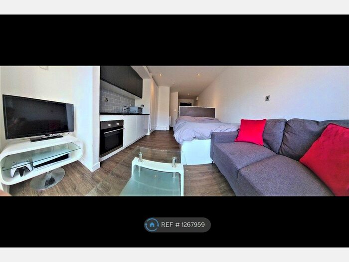 Studio To Rent In Printworks, Sheffield, S3