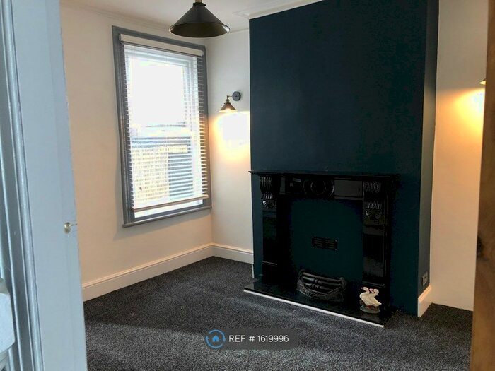 2 Bedroom Terraced House To Rent In Thirlstane Street, Liverpool, L17