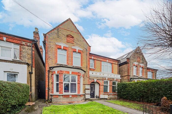 1 Bedroom Studio For Sale In Buckleigh Road, London, SW16