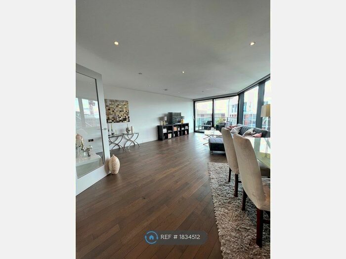 2 Bedroom Flat To Rent In Riverlight Quay, London, SW8