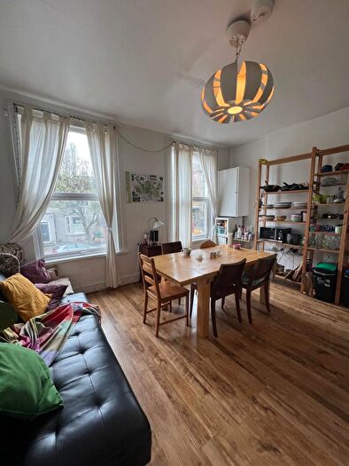 4 Bedroom Flat To Rent In Eburne Road, London, N7