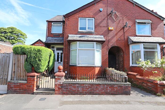 3 Bedroom Semi-Detached House To Rent In Milton Road, Prestwich, M25