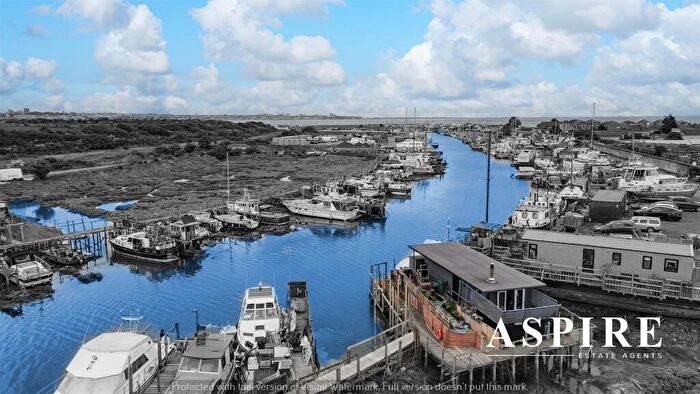 3 Bedroom House For Sale In Point Road, Canvey Island, SS8