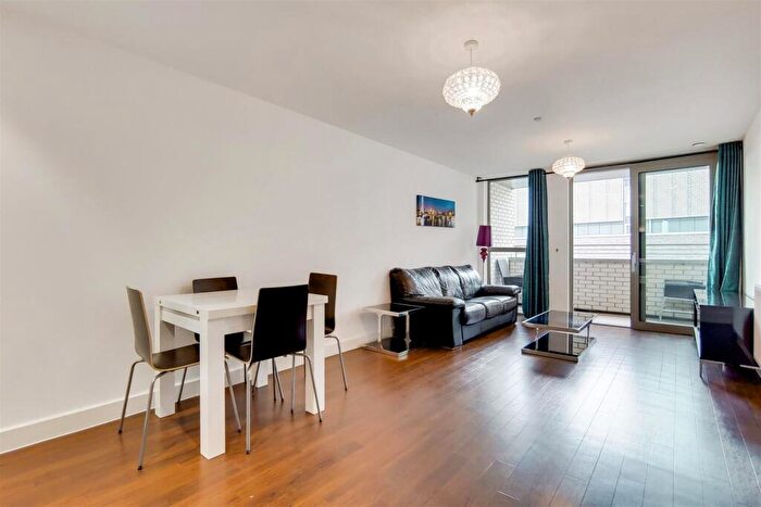 2 Bedroom Apartment To Rent In Venice Corte, Lewisham, SE13