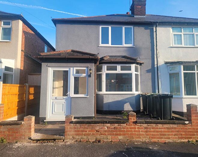 3 Bedroom Semi-Detached House To Rent In Linden Grove, Stapleford, Nottingham, Nottinghamshire, NG9