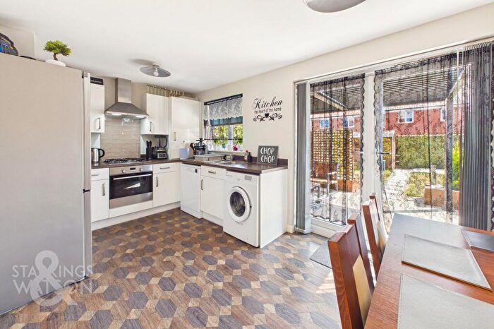 3 Bedroom Semi-Detached House For Sale In Harrier Way, Diss, IP22
