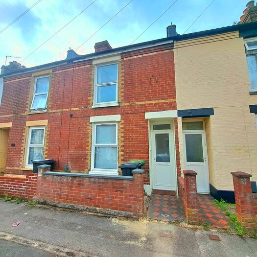 2 Bedroom Terraced House To Rent In Zetland Road, Gosport, PO12