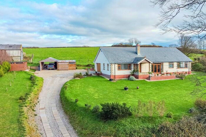 3 Bedroom Detached Bungalow For Sale In Trenewan, Looe, PL13