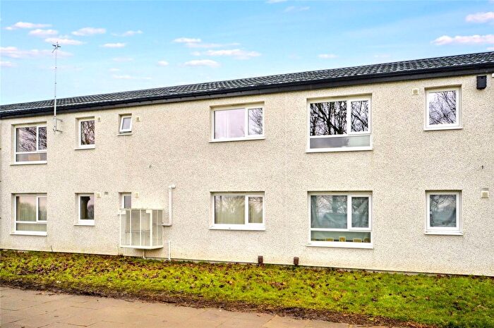 1 Bedroom Flat To Rent In Holtdale Place, Leeds, West Yorkshire, LS16