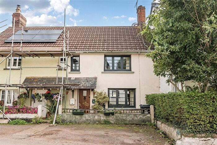 2 Bedroom Cottage For Sale In Myrtle Cottage, Yeoford, Crediton, Devon, EX17