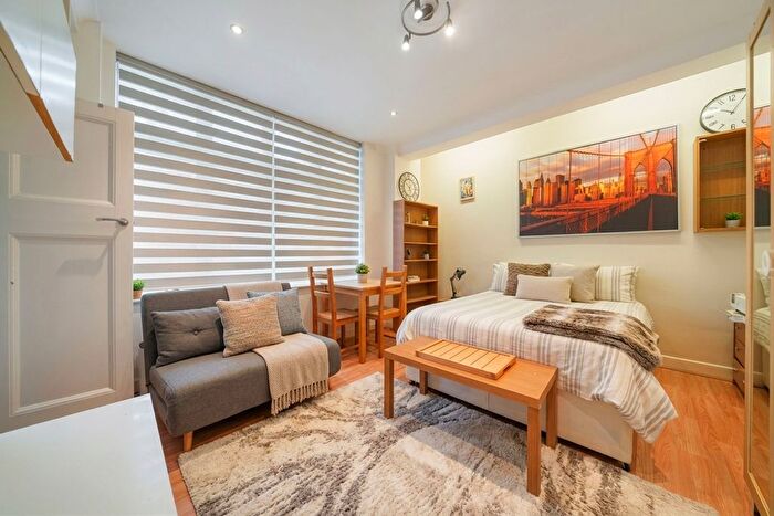Studio For Sale In Abercorn Place, London, NW8