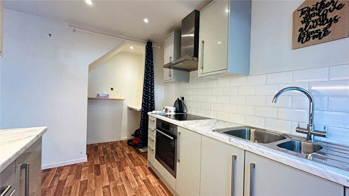 3 Bedroom Terraced House For Sale In Pinewood Park, Farnborough, Hampshire, GU14