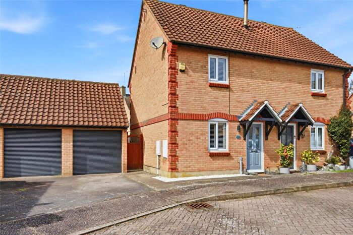 2 Bedroom Semi-Detached House For Sale In Thorins Gate, South Woodham Ferrers, Essex, CM3