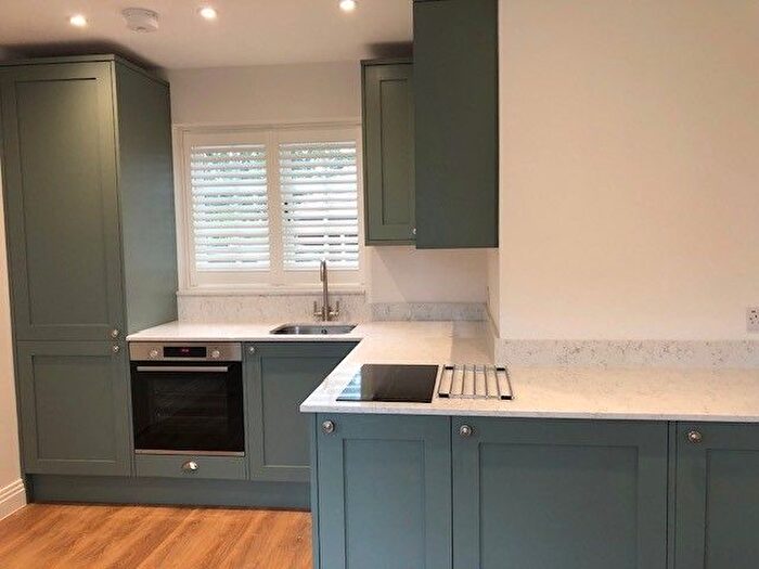 1 Bedroom Property To Rent In Heathfield Road, Etchingham, TN19