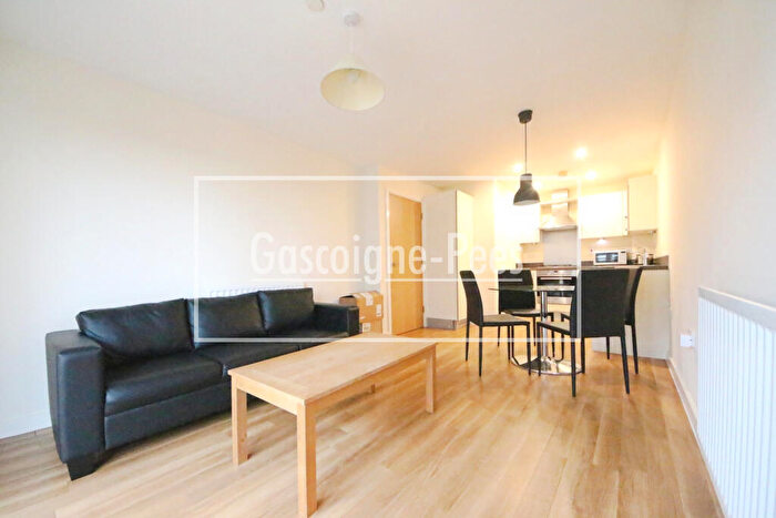 2 Bedroom House To Rent In Royal Gallery Kingston, KT2