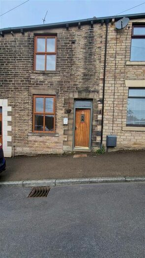 2 Bedroom Terraced House To Rent In Radcliffe Street, Springhead, Oldham, OL4