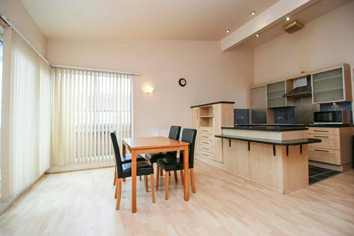 2 Bedroom Apartment To Rent In Dakota, Grosvenor Street West, B16