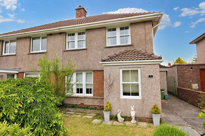 3 Bedroom Semi-Detached House For Sale In Blaendewi, Wick, CF71
