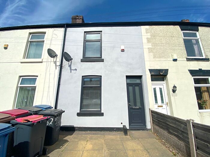 2 Bedroom Terraced House To Rent In Worsley Road, Eccles, M30