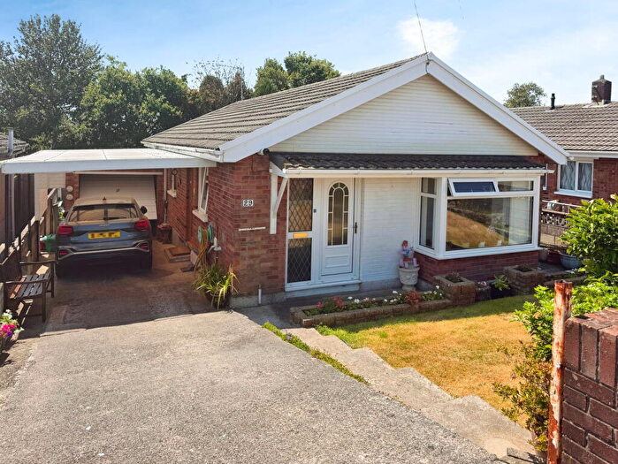3 Bedroom Detached Bungalow For Sale In South View, Kenfig Hill, Bridgend, CF33
