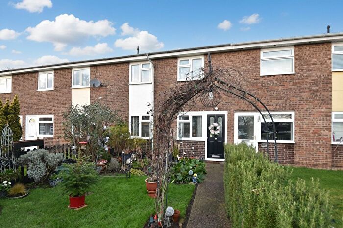 3 Bedroom Terraced House For Sale In Duck Lane, St. Neots, PE19
