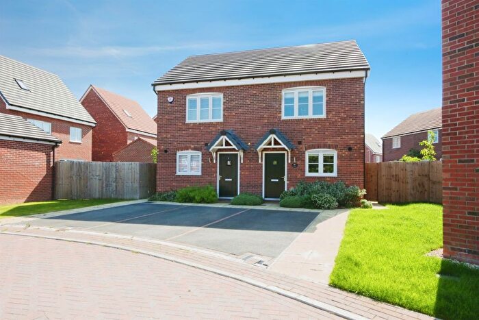 2 Bedroom Semi Detached House For Sale In Hindwell Grove, Pocklington, York, YO42