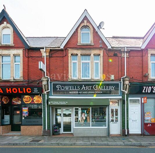 2 Bedroom Maisonette For Sale In Tredegar Street, Risca, Newport., NP11