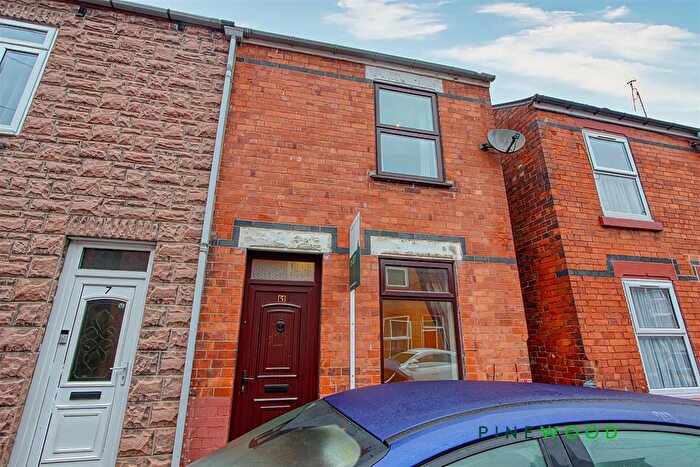 2 Bedroom Semi-Detached House To Rent In John Street, Brampton, Chesterfield, Derbyshire, S40
