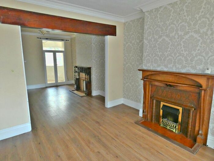 4 Bedroom Terraced House To Rent In High Lane, Burslem ST6