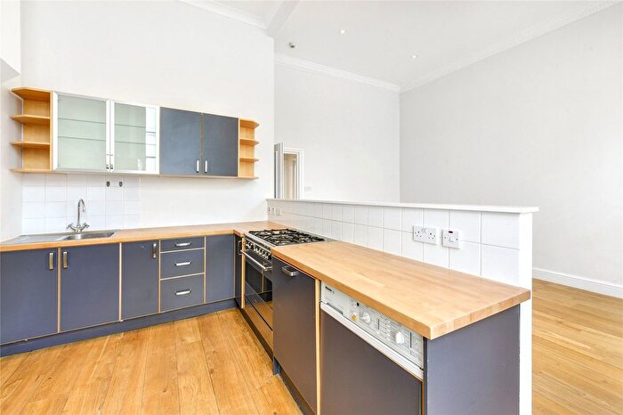 1 Bedroom Flat To Rent In Old Brompton Road, South Kensington, London, SW7