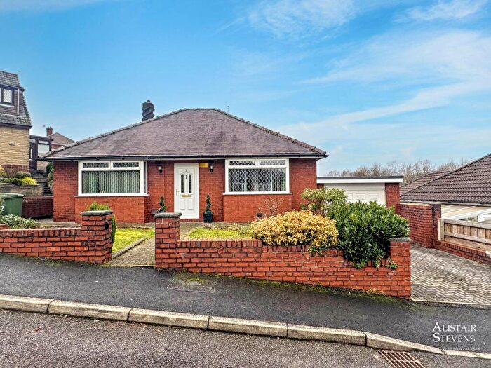 2 Bedroom Detached Bungalow For Sale In Edge Hill Avenue, Royton, OL2