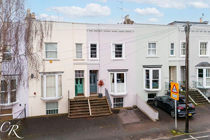 4 Bedroom Terraced House For Sale In Malvern Road, Christchurch, GL50