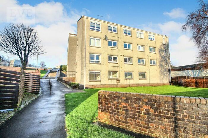 2 Bedroom Flat To Rent In Shaw Court, Erskine, PA8