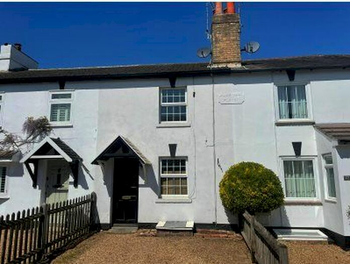 2 Bedroom Property To Rent In Hartslands Road, Sevenoaks, TN13