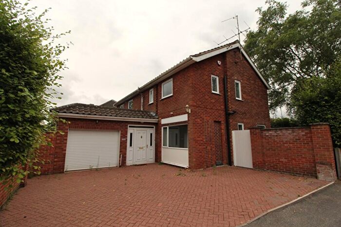 4 Bedroom Detached House For Sale In Monks Manor Drive, Lincoln, LN2