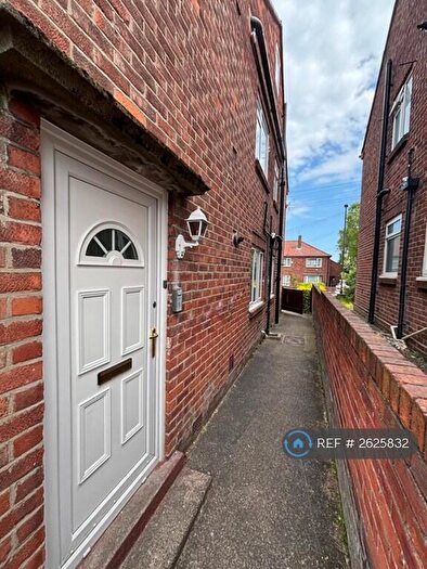 4 Bedroom Maisonette To Rent In Church Lane, Newcastle, NE3